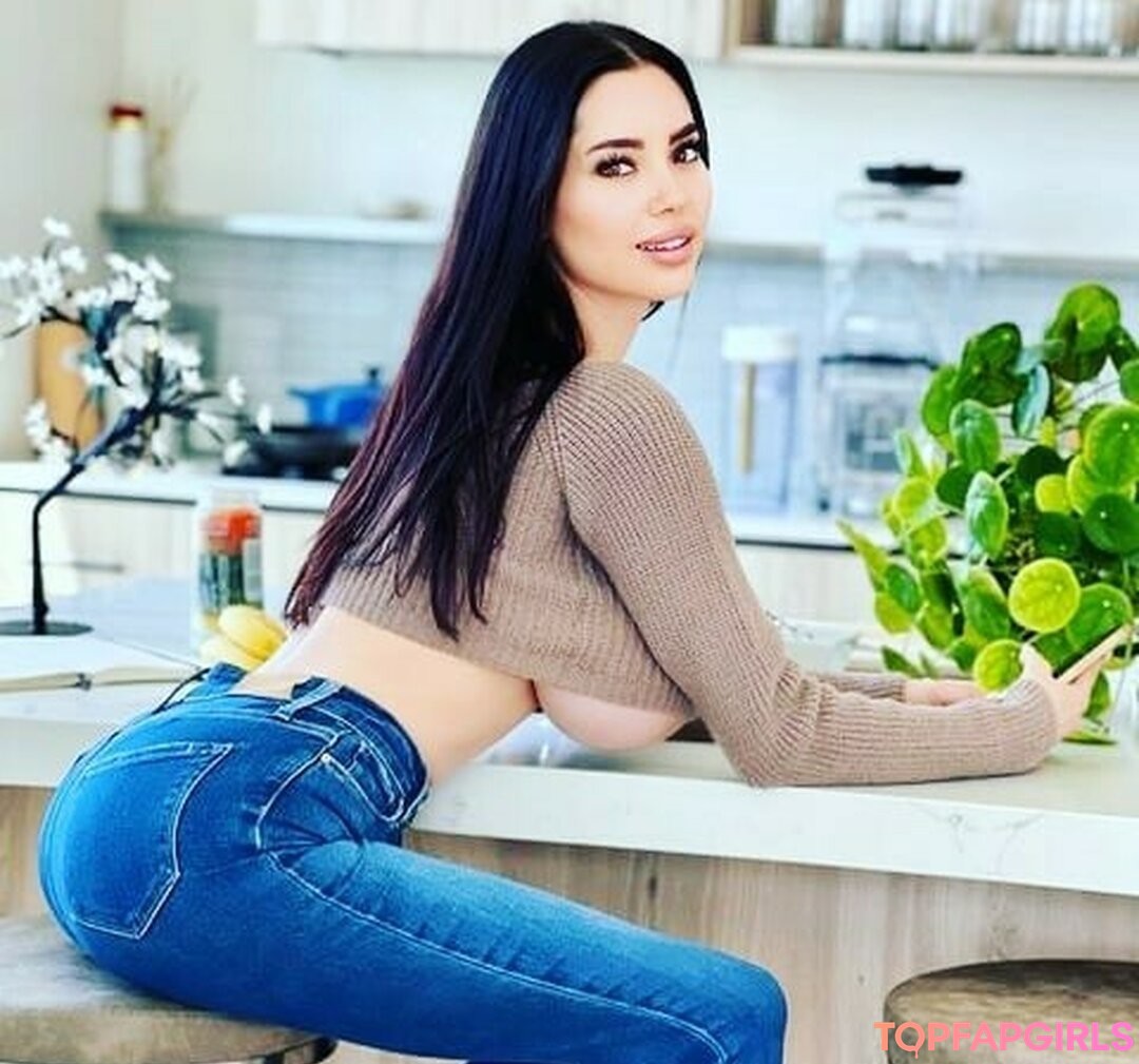 https://www.topfapgirlspics.com/content/1/3/2674/marisol-yotta/marisol-yotta-411-1080px.jpg